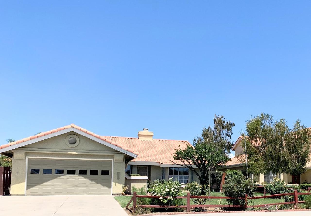 Festive Haven Room Hemet Exterior photo