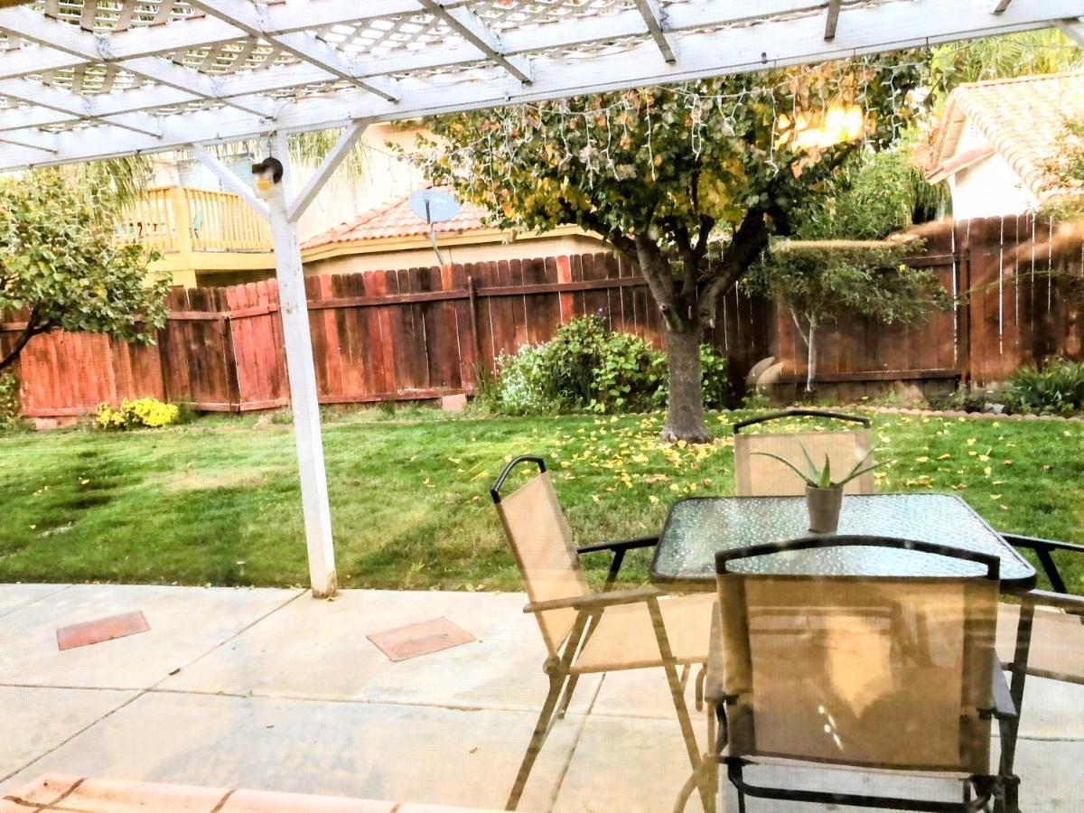 Festive Haven Room Hemet Exterior photo